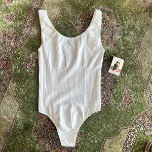 NWT Yummie White Thong Bodysuit size M/L